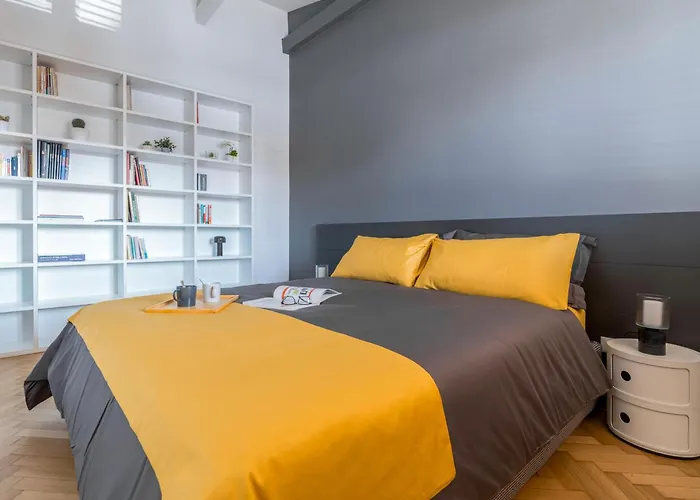 Chiaroscuro By Al Брешия